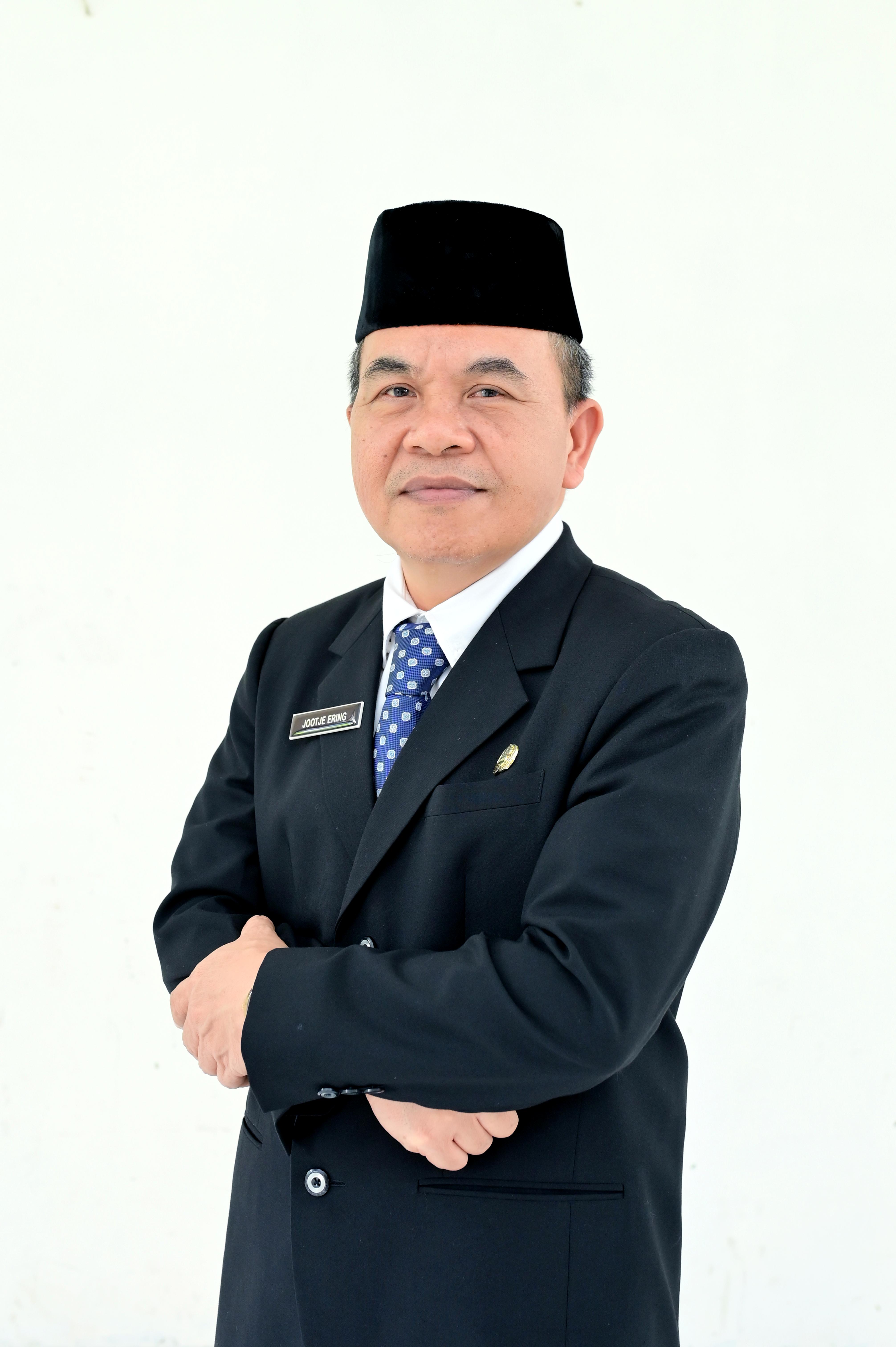 Jotje Ering, S.Pd., M.M